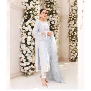 NWOT AGHA NOOR BRIDAL STUDIO- MUNAZAH